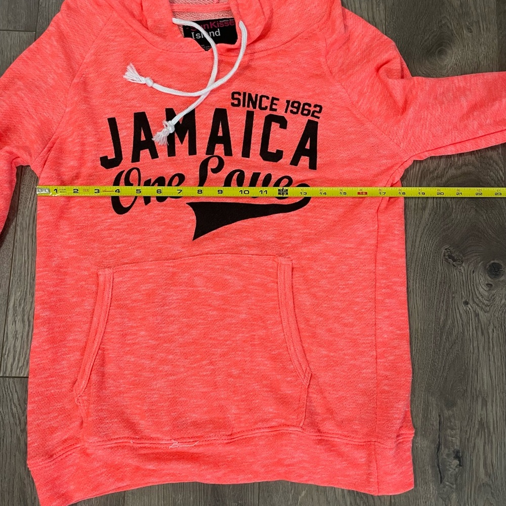 Woman’s beachwear lightweight hoodie from Jamaica. In good condition. - Picture 6 of 7
